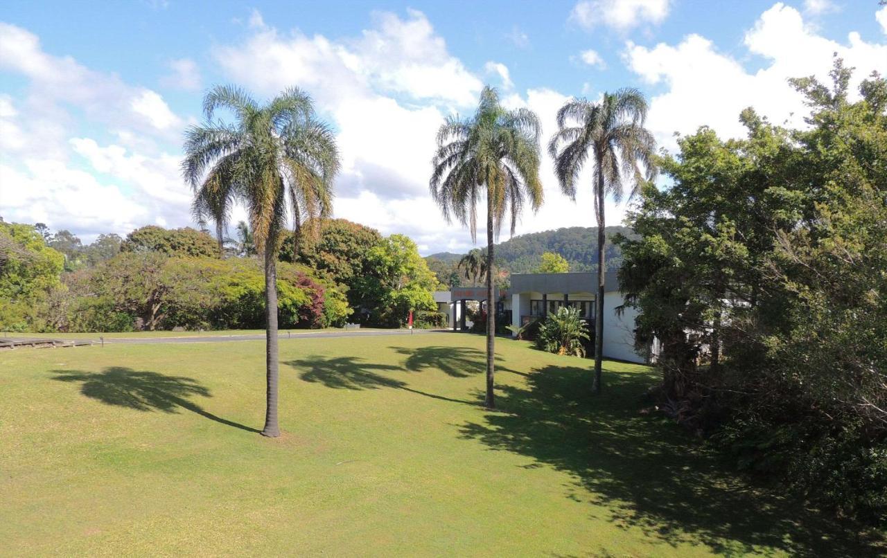 Comfort Inn Premier Coffs Harbour Exterior photo